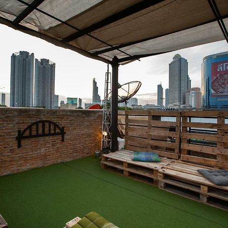 The Bridge Hostel Bangkok Esterno foto