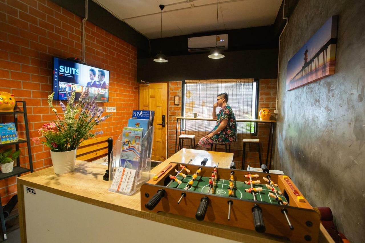 The Bridge Hostel Bangkok Esterno foto