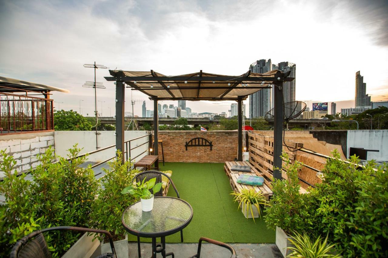The Bridge Hostel Bangkok Esterno foto