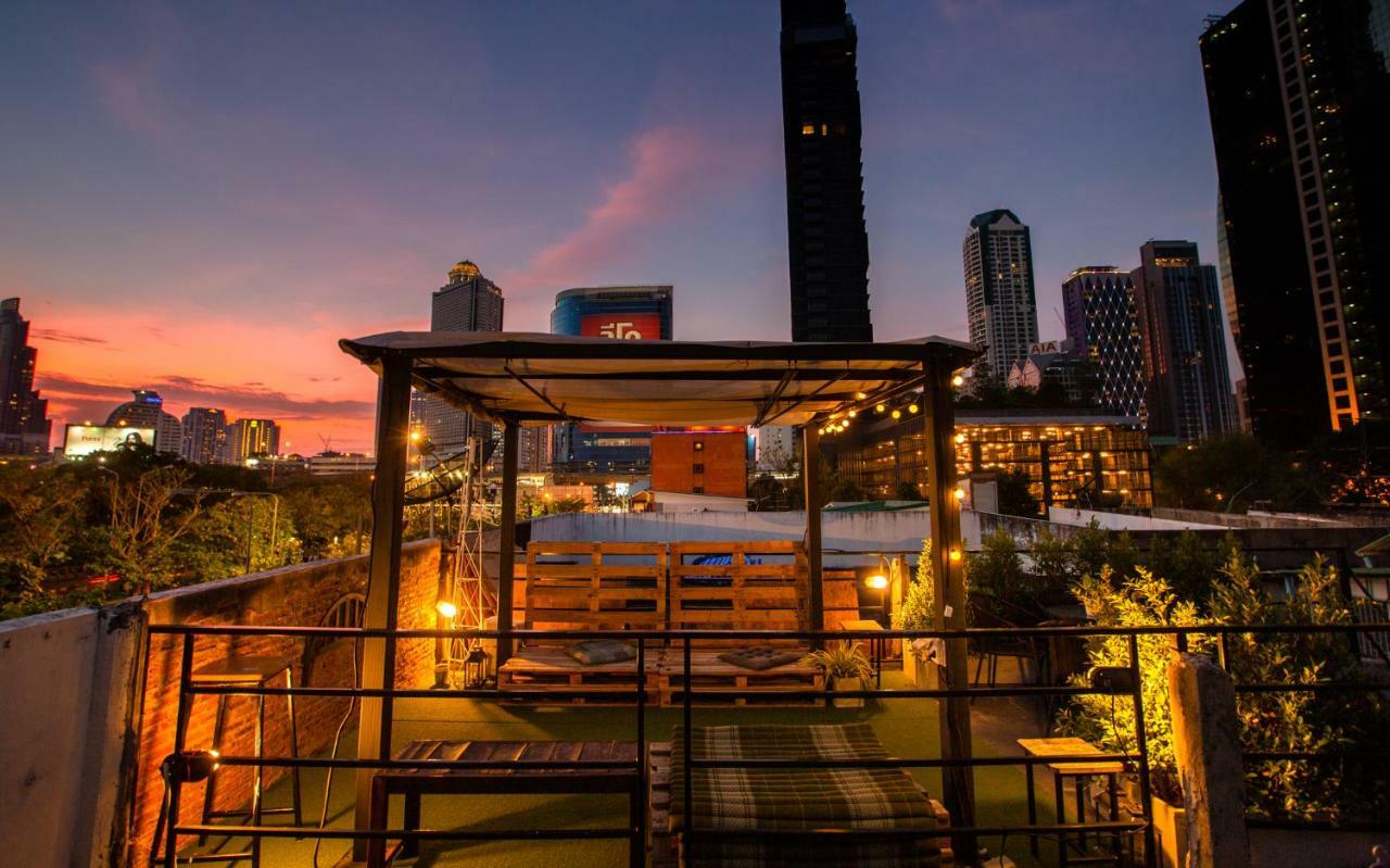 The Bridge Hostel Bangkok Esterno foto