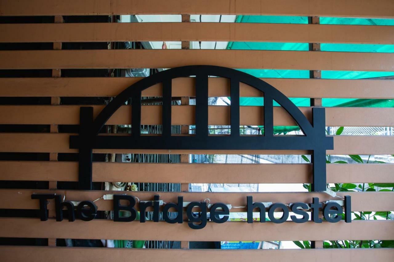 The Bridge Hostel Bangkok Esterno foto