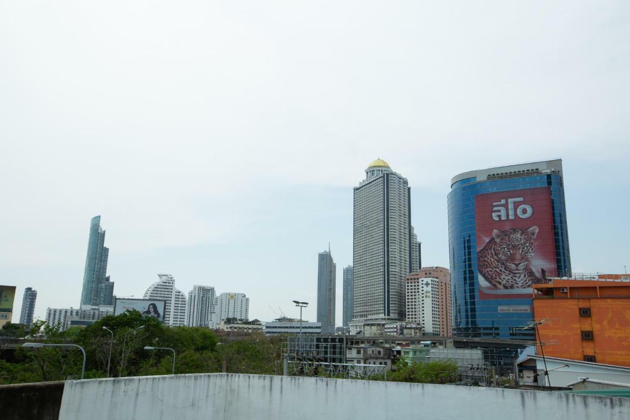 The Bridge Hostel Bangkok Esterno foto