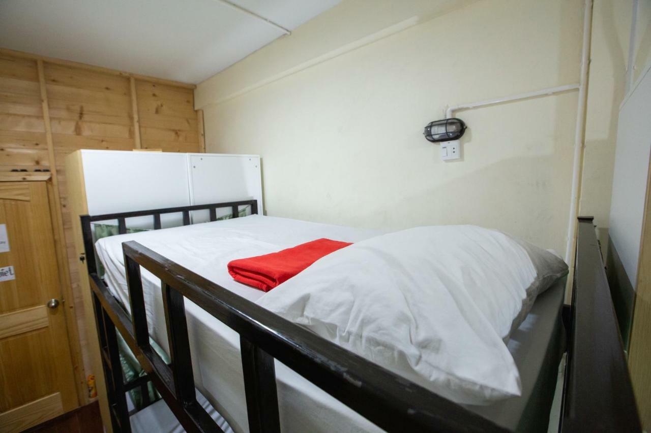 The Bridge Hostel Bangkok Esterno foto